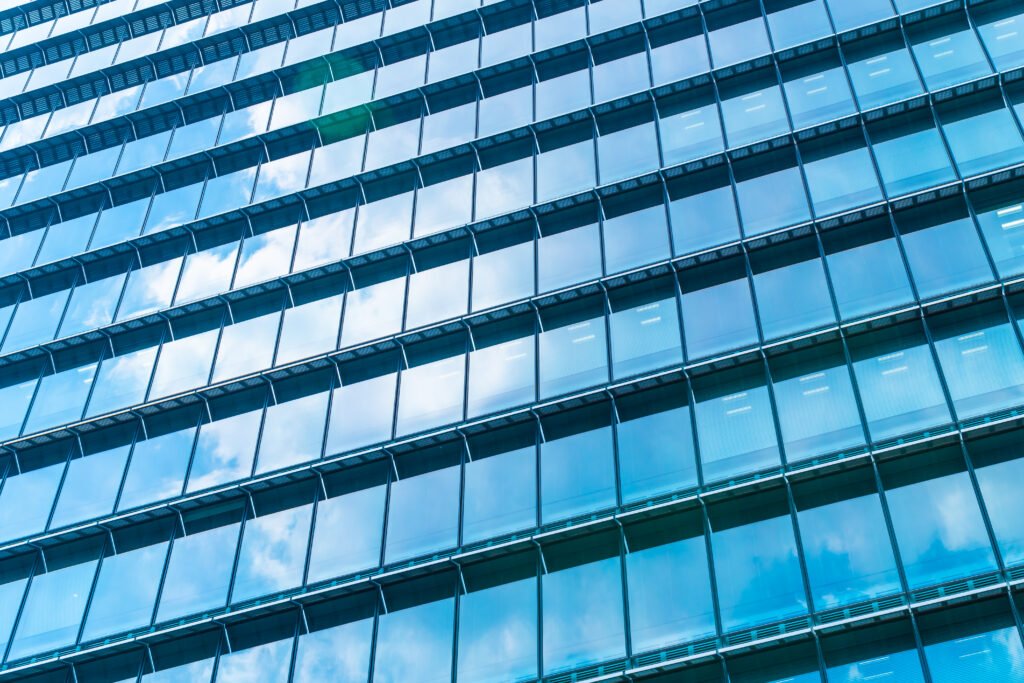 Beautiful architecture office building skyscraper with window gl dépannage vitre